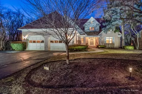 4641 Lake Point Cir, Long Grove, IL 60047