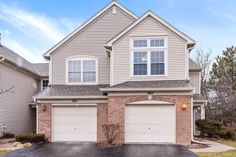 180 Stockton Dr, Grayslake, IL 60030