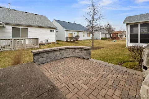 Exterior - 13810 S Hickory Ln, Plainfield, IL 60544 photo 5 of 7