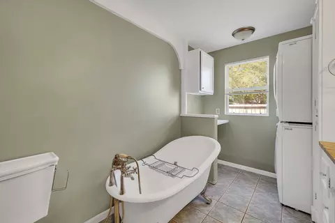 Bath - 24514 W Eames St, Channahon, IL 60410 photo 2 of 2