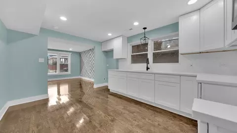 Living - 6204 S Artesian Ave, Chicago, IL 60629 photo 1 of 1