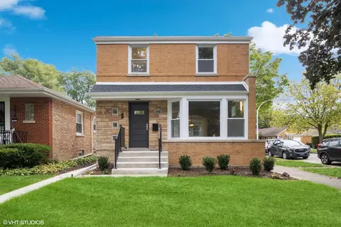 6701 N Sacramento Ave, Chicago, IL 60645