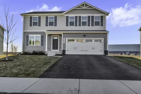 3472 Big Bend Dr, Montgomery, IL 60538