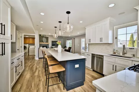 Kitchen - 13410 Jones Ct, Plainfield, IL 60585 photo 2 of 9