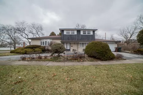 18461 Center Ave, Homewood, IL 60430
