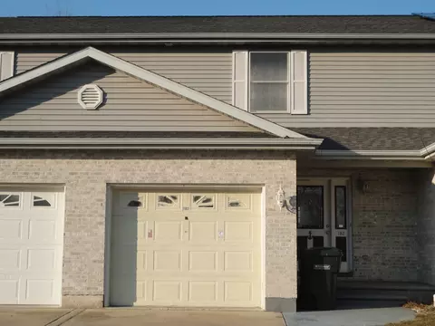 182 E Big Timber Dr, Coal City, IL 60416