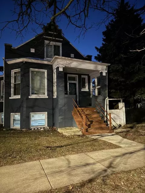 5221 W 23rd Pl, Cicero, IL 60804