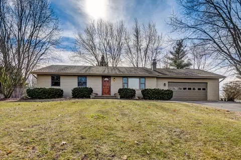 Exterior - 23621 Rita Dr, Harvard, IL 60033 photo 10 of 26