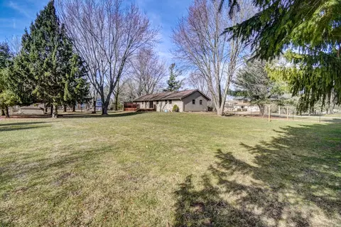 Exterior - 23621 Rita Dr, Harvard, IL 60033 photo 17 of 26
