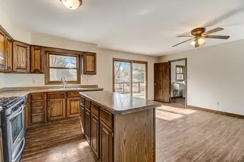 Kitchen - 23621 Rita Dr, Harvard, IL 60033 photo 3 of 3