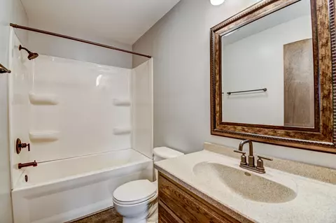 Bath - 23621 Rita Dr, Harvard, IL 60033 photo 1 of 4