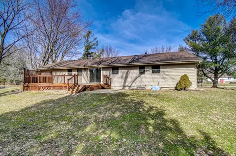 Exterior - 23621 Rita Dr, Harvard, IL 60033 photo 21 of 26