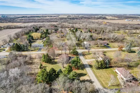 View/Area - 23621 Rita Dr, Harvard, IL 60033 photo 3 of 8