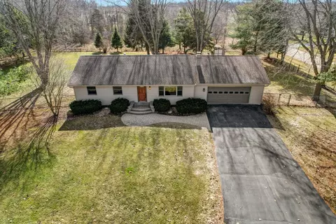 Exterior - 23621 Rita Dr, Harvard, IL 60033 photo 16 of 26