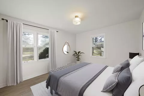 Bedroom - 536 E 2nd St, Lockport, IL 60441 photo 2 of 3