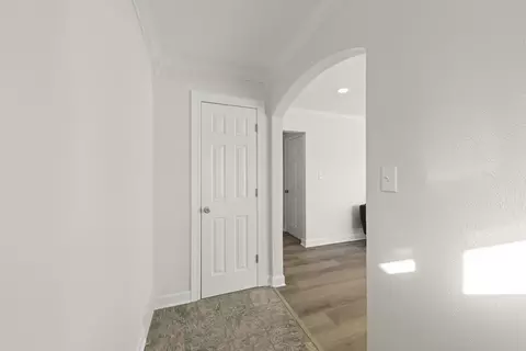 Entry Way - 536 E 2nd St, Lockport, IL 60441 photo 1 of 1