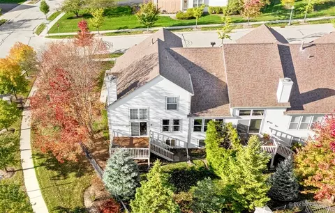 Exterior - 1 Waterfront Ct, Algonquin, IL 60102 photo 5 of 15