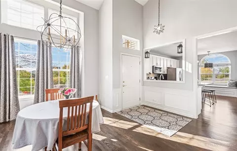 Dining - 1 Waterfront Ct, Algonquin, IL 60102 photo 2 of 3