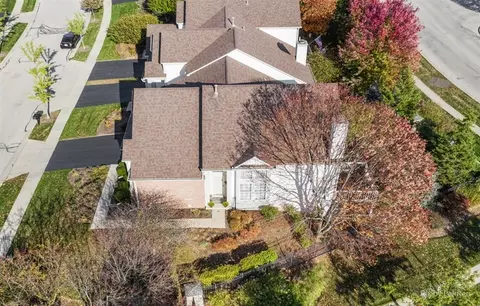 Exterior - 1 Waterfront Ct, Algonquin, IL 60102 photo 13 of 15