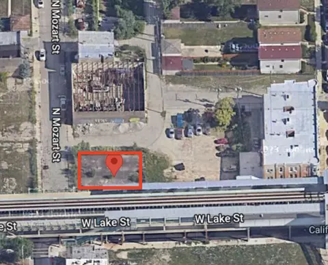 2818 W Lake St, Chicago, IL 60612