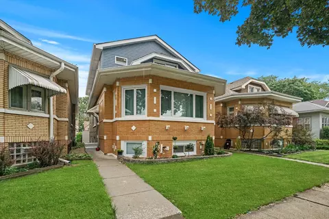 3710 Euclid Ave, Berwyn, IL 60402