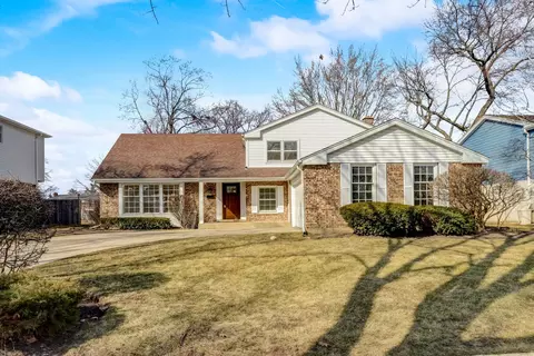 3610 Maple Leaf Dr, Glenview, IL 60026