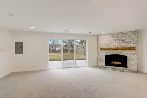 Living - 3610 Maple Leaf Dr, Glenview, IL 60026 photo 6 of 7