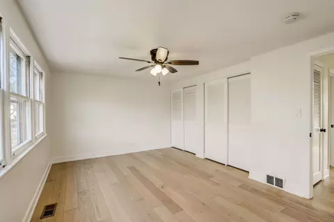 Bedroom - 3610 Maple Leaf Dr, Glenview, IL 60026 photo 2 of 5