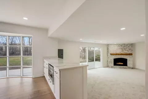 Living - 3610 Maple Leaf Dr, Glenview, IL 60026 photo 4 of 7