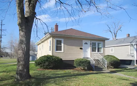 15056 Hamlin Ave, Midlothian, IL 60445