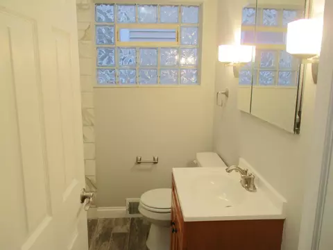 15056 Hamlin Ave, Midlothian, IL 60445 photo 8