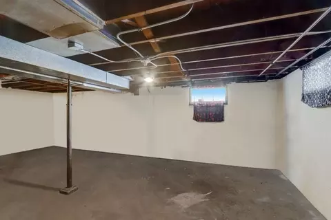 Exterior - 560 Edwards Ave, East Dundee, IL 60118 photo 6 of 8