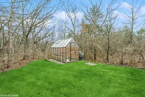 Exterior - 6208 Katmai Trl, Mchenry, IL 60050 photo 4 of 6