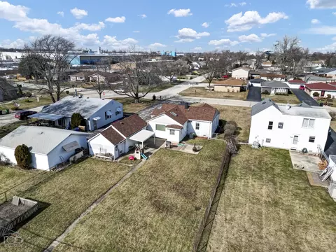 View/Area - 7419 W 75th St, Bridgeview, IL 60455 photo 1 of 6