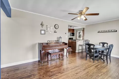 Dining - 7419 W 75th St, Bridgeview, IL 60455 photo 2 of 2