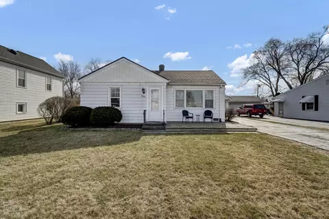 Exterior - 7419 W 75th St, Bridgeview, IL 60455 photo 10 of 11