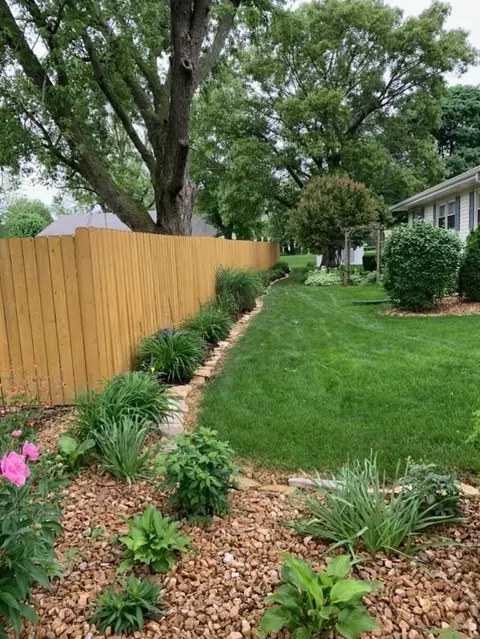 Exterior - 515 E Mann St, Gilman, IL 60938 photo 13 of 13