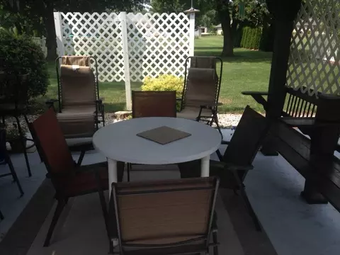 Exterior - 515 E Mann St, Gilman, IL 60938 photo 8 of 13