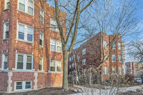 3853 N Kedvale Ave #B1, Chicago, IL 60641