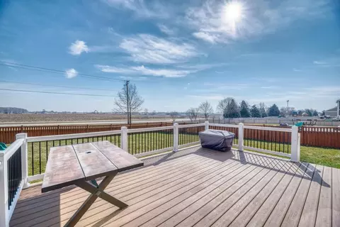 Exterior - 13518 Arborview Cir, Plainfield, IL 60585 photo 8 of 8