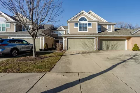 162 Woodstone Dr, Buffalo Grove, IL 60089