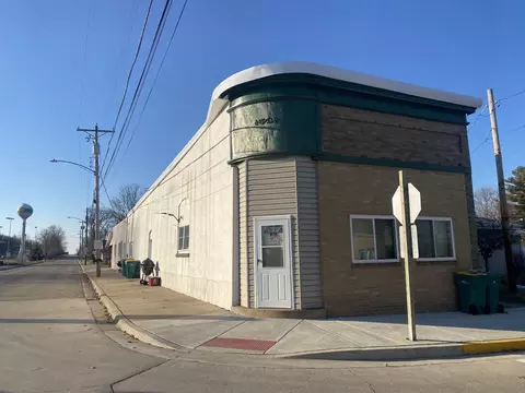101 W Hennepin St, Mark, IL 61340