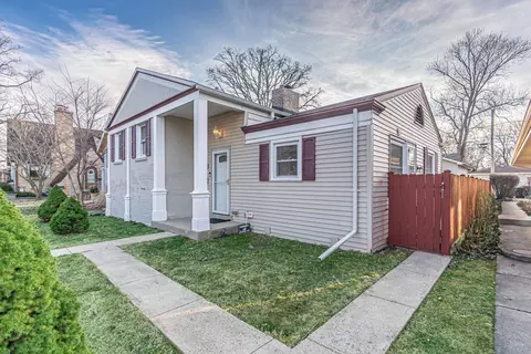 8450 Keystone Ave, Skokie, IL 60076