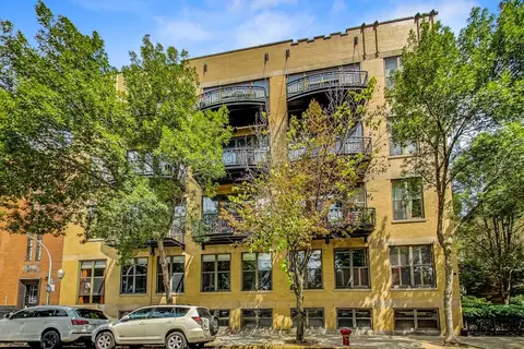 1330 W Monroe St #101, Chicago, IL 60607