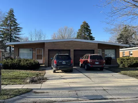 305-307 Irene Ave, Rochelle, IL 61068