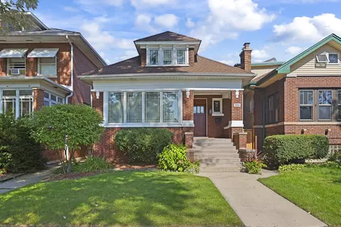 2634 W Wilson Ave, Chicago, IL 60625