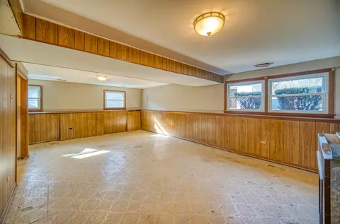 Other - 16102 Forest Ave, Oak Forest, IL 60452 photo 8 of 12