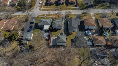 View/Area - 16102 Forest Ave, Oak Forest, IL 60452 photo 5 of 7