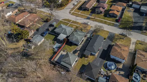View/Area - 16102 Forest Ave, Oak Forest, IL 60452 photo 6 of 7