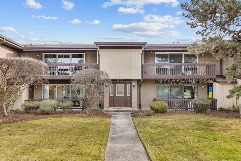 15833 Orlan Brook Dr #11, Orland Park, IL 60462